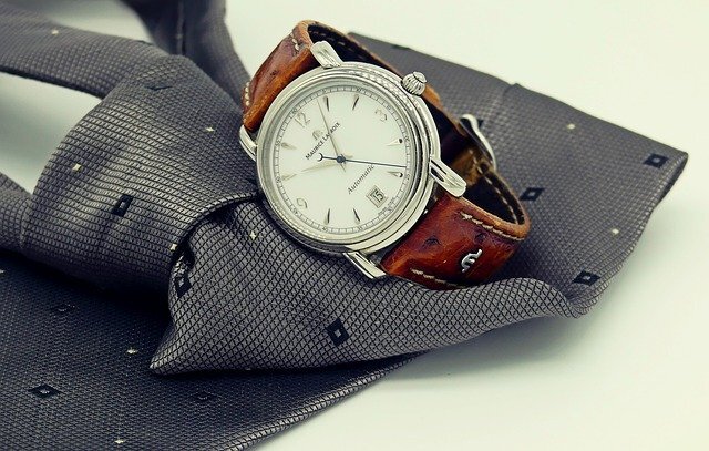3coins スリーコインズ の腕時計は使い勝手抜群 おすすめのデザインは Jouer ジュエ