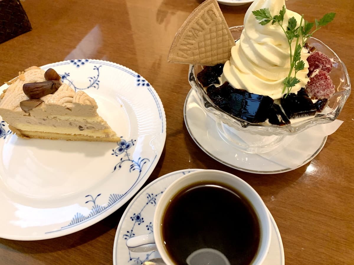 椿屋珈琲店 コーヒー＆ケーキ