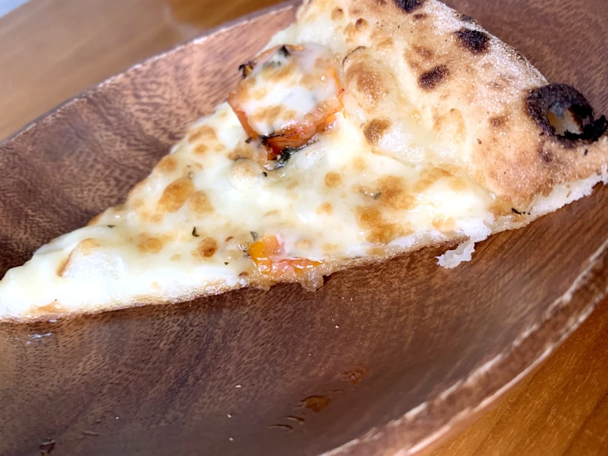 コストコ 丸ピザ5色チーズ