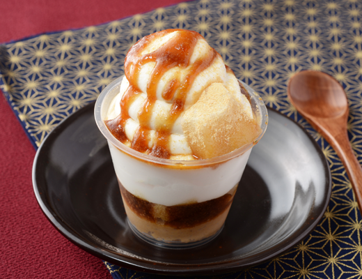 ローソン「Uchi Café×桔梗屋　ソフトクリーム風パフェ」
