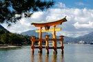 広島観光の王道・厳島神社を大特集！周辺のランチやホテルのおすすめ情報も