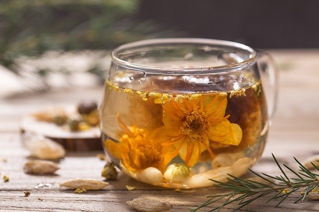 さんぴん茶は沖縄を代表するお茶 効果 効能やジャスミン茶との違いは Jouer ジュエ