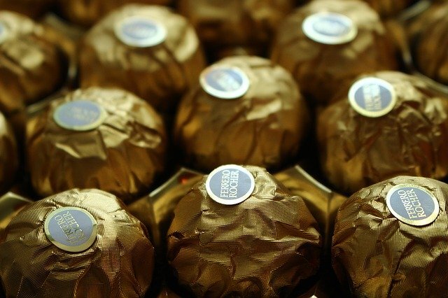 フェレロロシェのチョコレートは国内でも買える コストコやカルディでの価格は 6ページ目 Jouer ジュエ