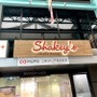 シェーキーズは関西・大阪にあるのかを調査！近くの店舗はどこ？