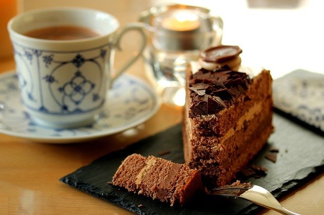人気のチョコレートケーキをお取り寄せで堪能 誕生日におすすめの高級品もご紹介 Jouer ジュエ