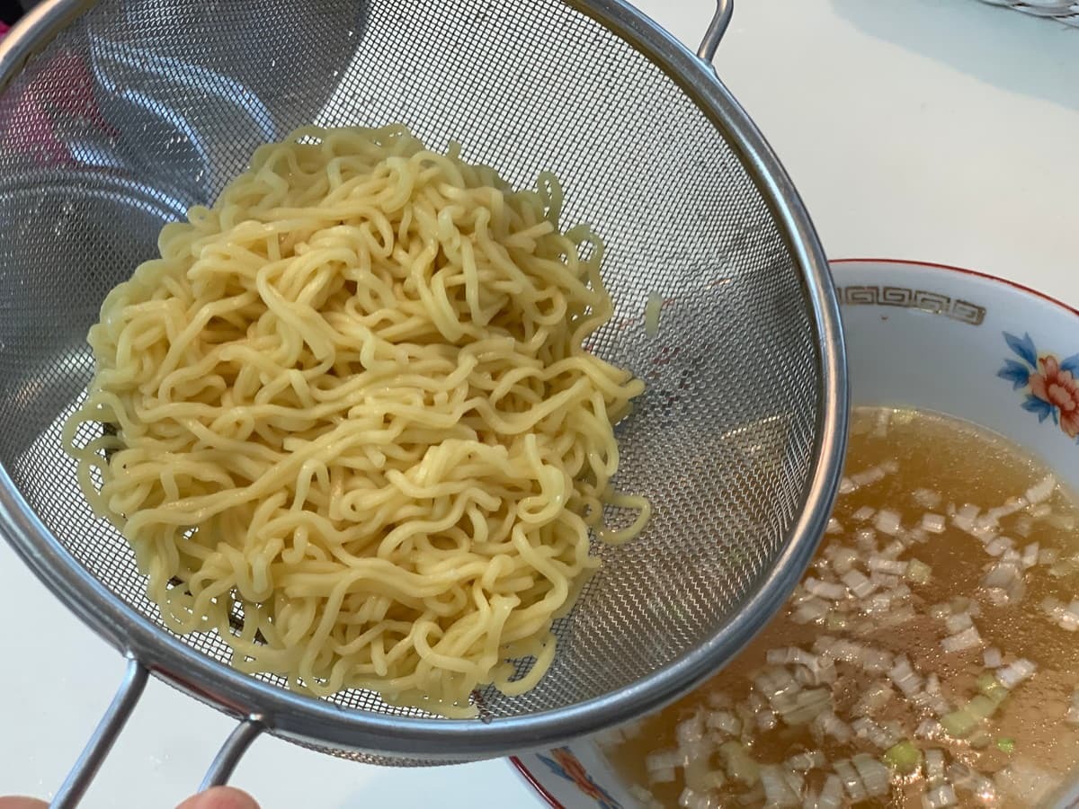 インスタント袋麺【みそ味】おすすめランキング！スープの香りとコクが決め手 | jouer[ジュエ]