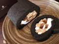 【実食レポ】京都のロールケーキは二味違う！大人モダンな「焦がしきな粉のはんなりロール」