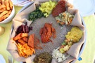 エチオピアの伝統食【インジェラ】とは？上級者向けの味ってホント？
